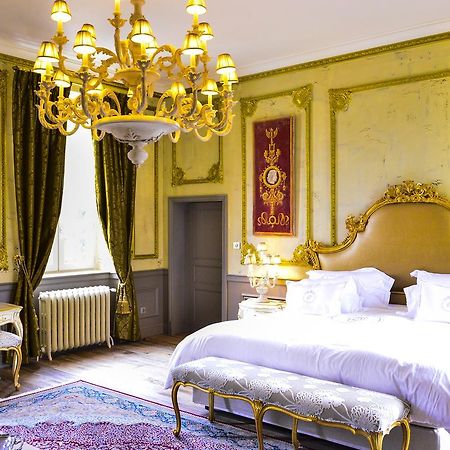 Chateau D'Origny, Chambres D'Hotes Et Restaurant Gastronomique Ouches Luaran gambar
