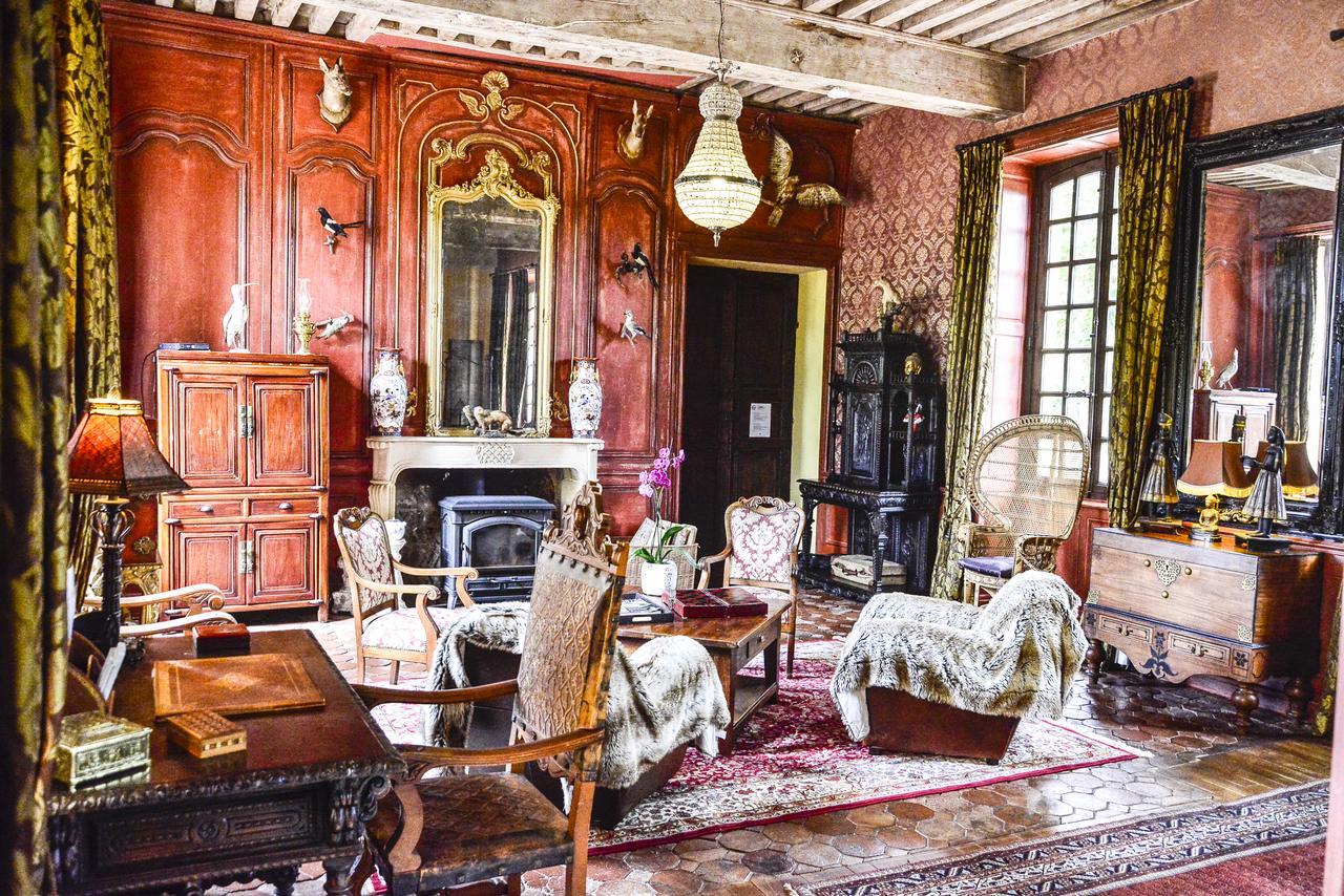 Chateau D'Origny, Chambres D'Hotes Et Restaurant Gastronomique Ouches Luaran gambar