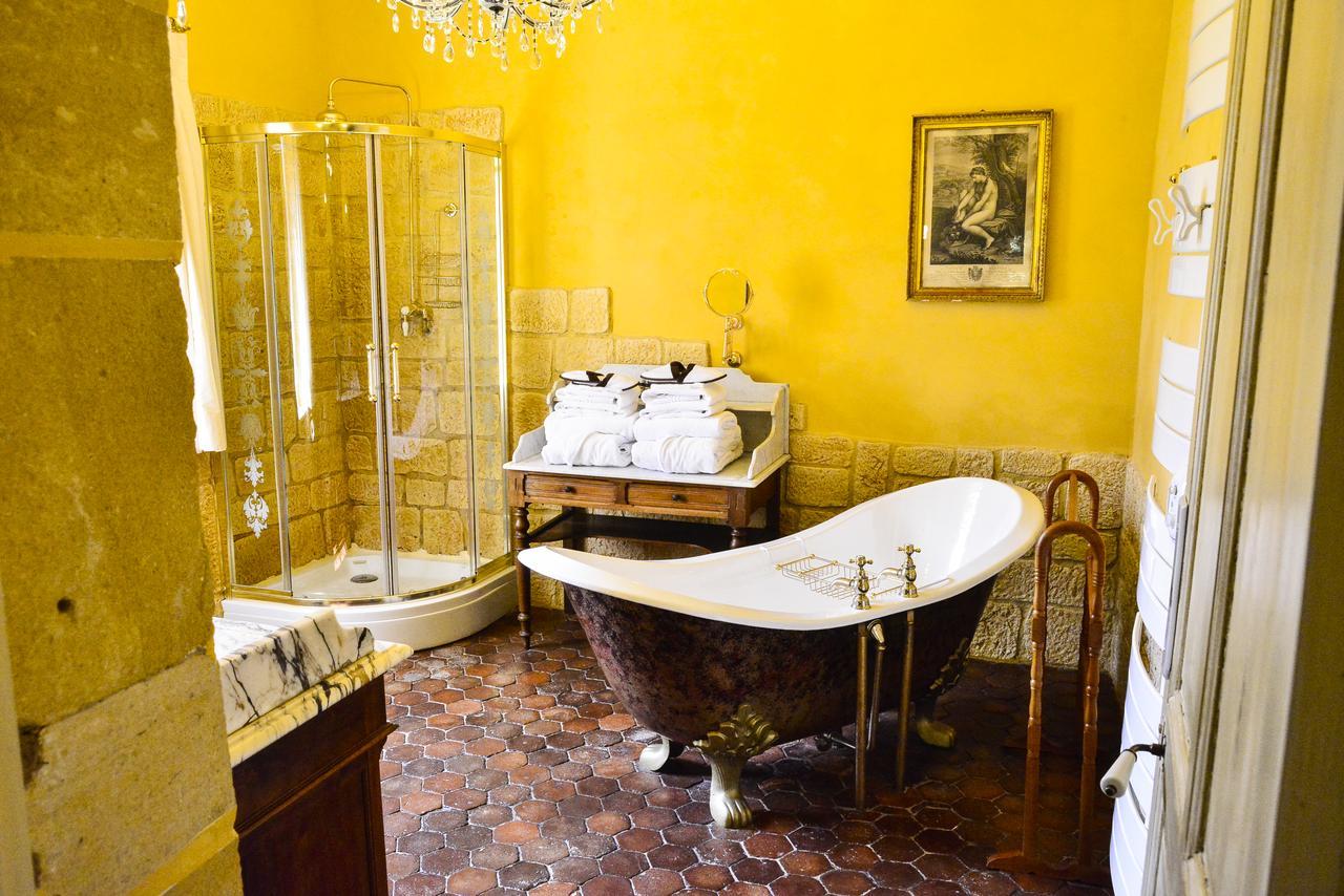 Chateau D'Origny, Chambres D'Hotes Et Restaurant Gastronomique Ouches Luaran gambar