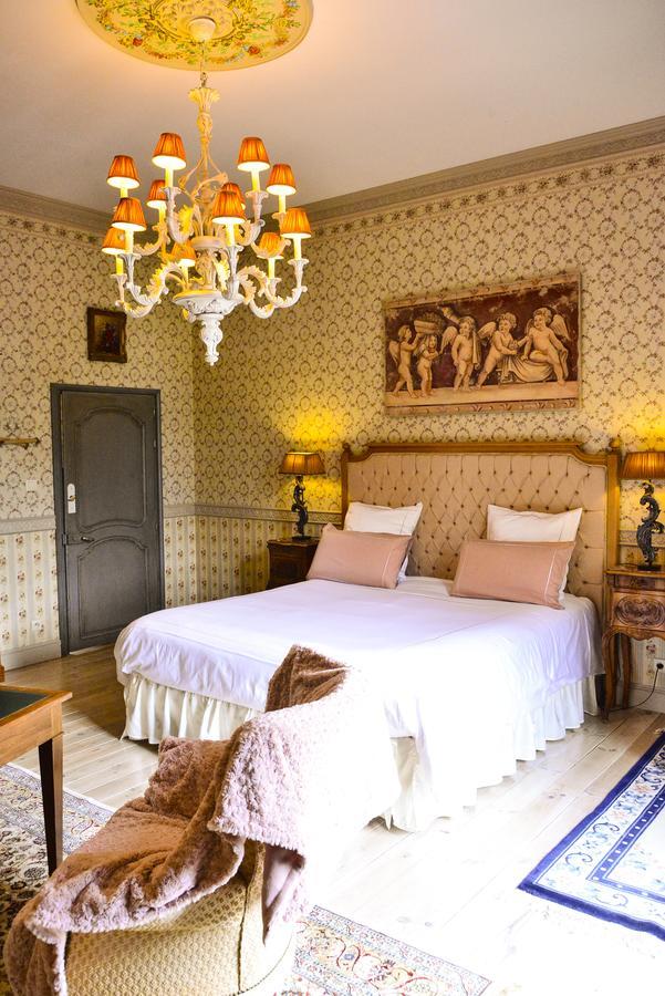 Chateau D'Origny, Chambres D'Hotes Et Restaurant Gastronomique Ouches Luaran gambar