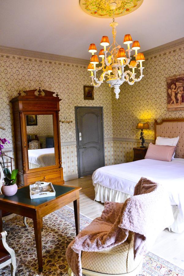 Chateau D'Origny, Chambres D'Hotes Et Restaurant Gastronomique Ouches Luaran gambar