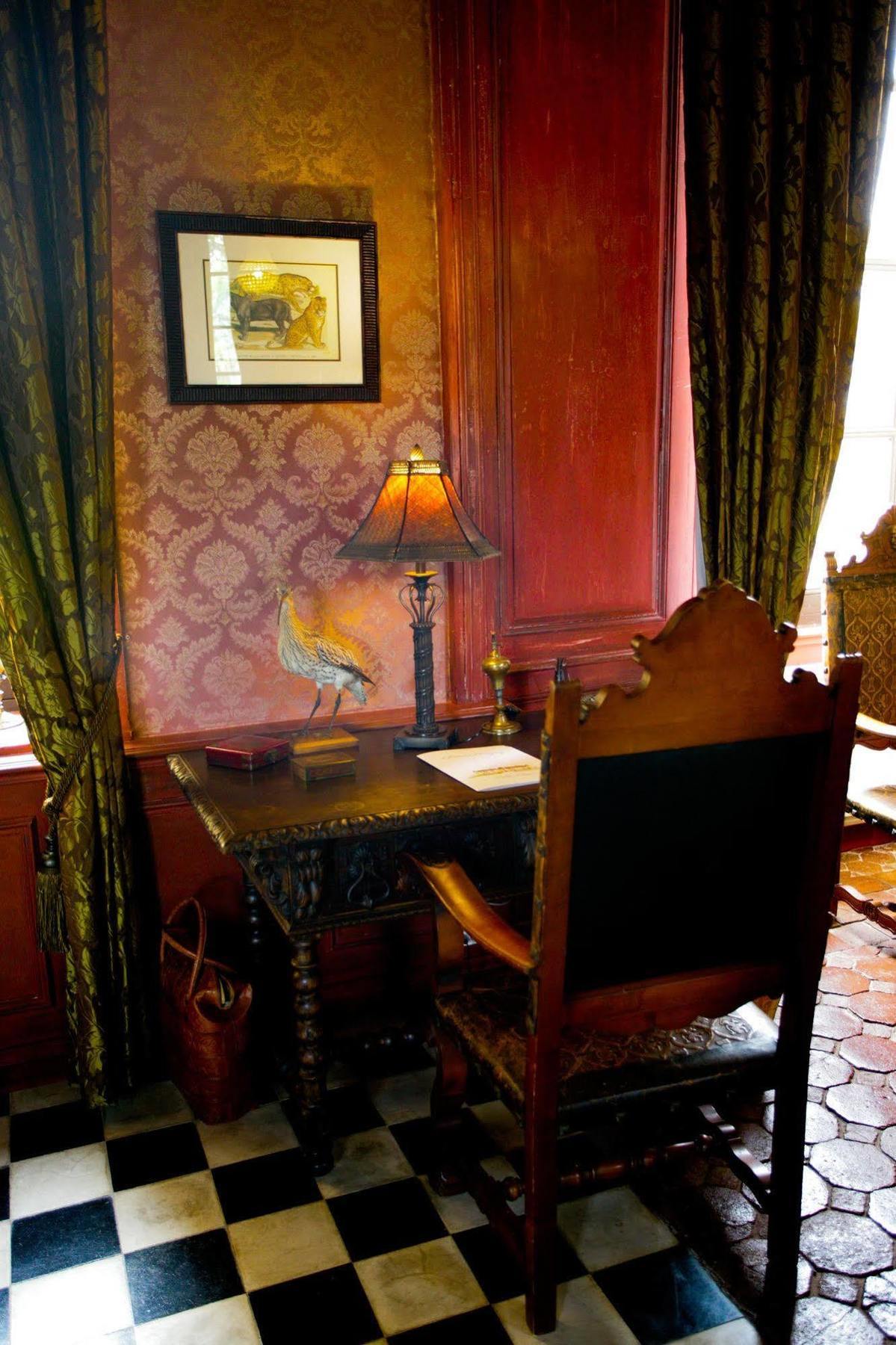 Chateau D'Origny, Chambres D'Hotes Et Restaurant Gastronomique Ouches Luaran gambar